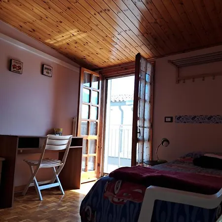 La Casina Da Semmy Bed and Breakfast