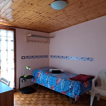 La Casina Da Semmy Bed and Breakfast