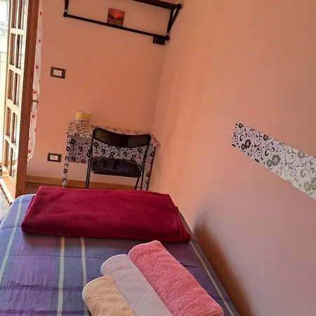 B&B La Casina Da Semmy 코마키오