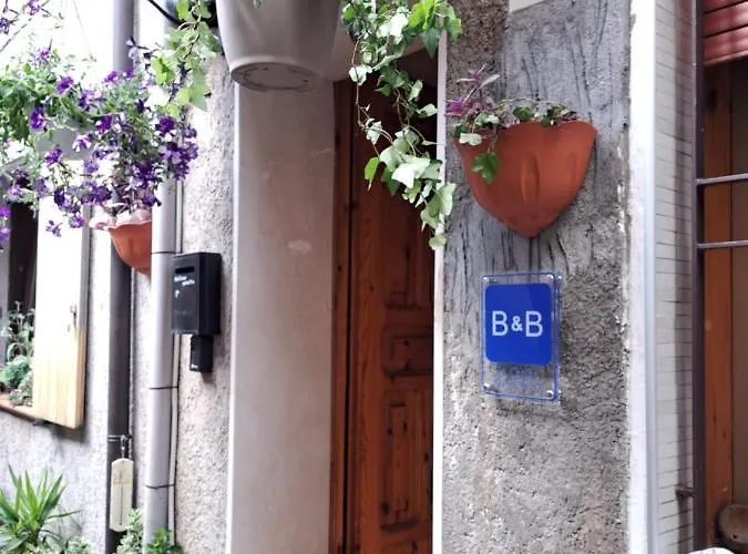 B&B La Casina Da Semmy 코마키오