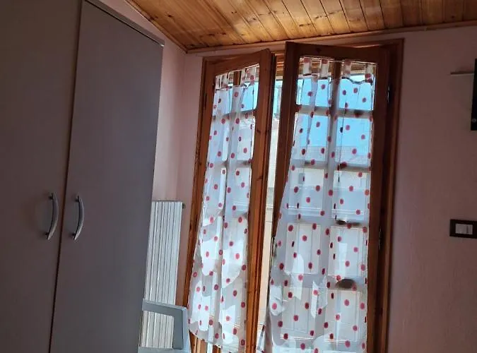 La Casina Da Semmy Bed and breakfast