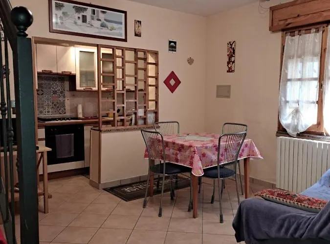 La Casina Da Semmy ベッド・アンド・ブレックファスト 3*